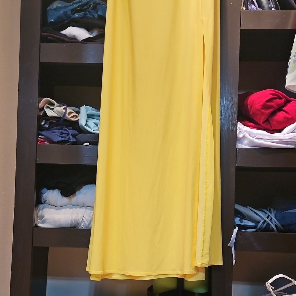 Morgan & Co. Yellow Off-Shoulder Gown for Weddings - Picture 8 of 10